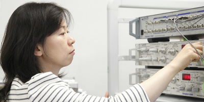 体にやさしい医療を縁の下で支える工学+バイオの新時代エレクトロニクス